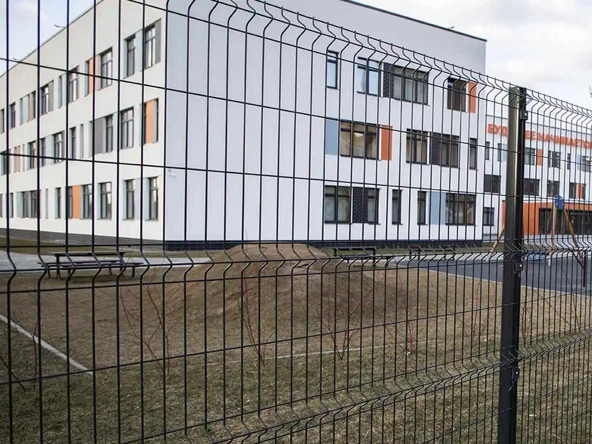 3D заборы для школы 150 метров высота 2,0м